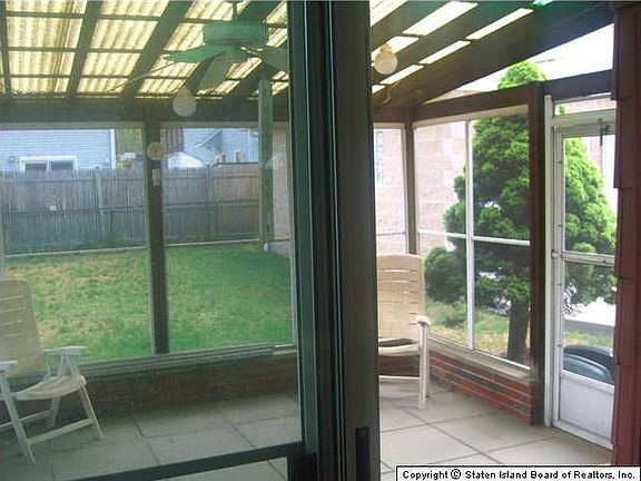 2nd image of 25 Roswell Ave