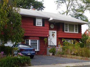 34 Academy St, Piscataway, NJ 08854