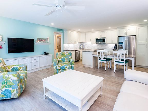 2nd image of 845 E Gulf Dr #821