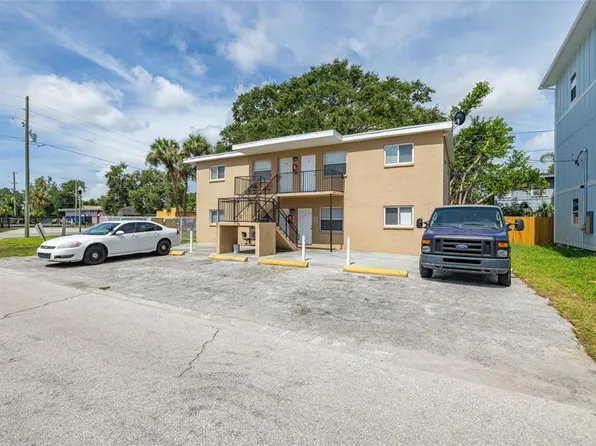 1799 Russell St S, Saint Petersburg, FL 33712