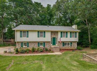 2005 Dover Bay Court, Northport, AL 35473