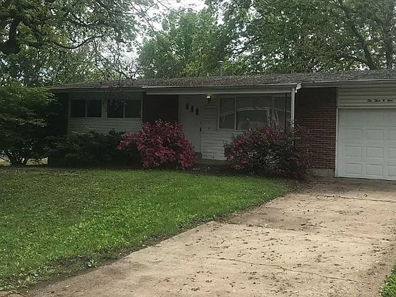 2nd image of 10309 Reba Dr