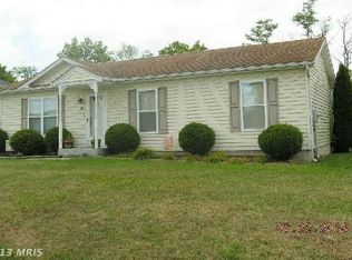 157 Midnoon Dr, Martinsburg, WV 25404