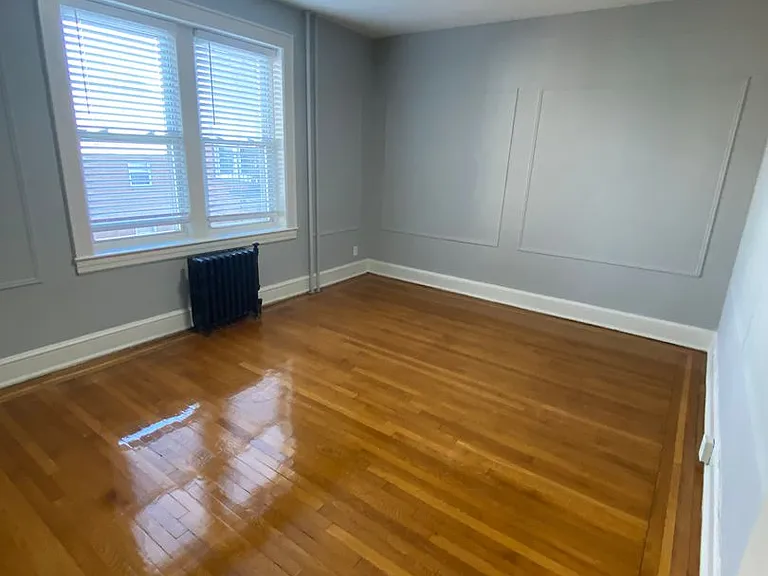 Berkeley Arms Apartment Homes — Photo 7