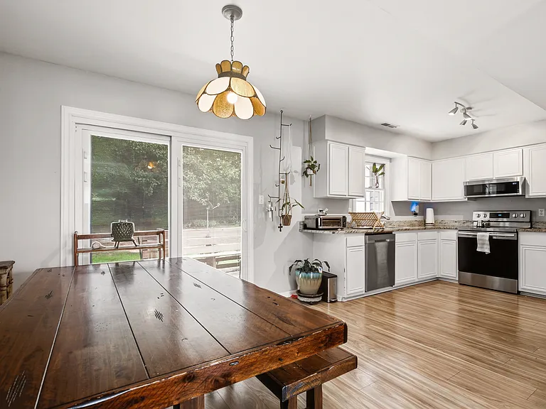 1513 Stony Force Dr — Photo 3