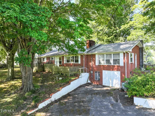 6525 Andrew Johnson Hwy E, Afton, TN 37616