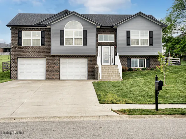 240 Oak Leaf Ct, Taylorsville, KY 40071