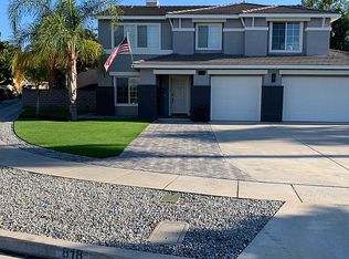 818 Derby St, Corona, CA 92882