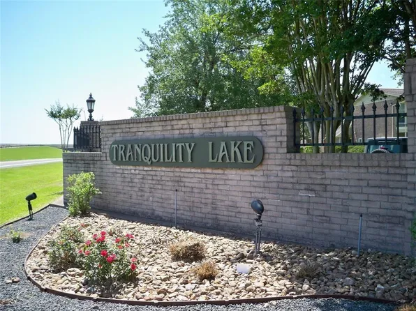 18800 Egret Bay Blvd APT 711, Houston, TX 77058