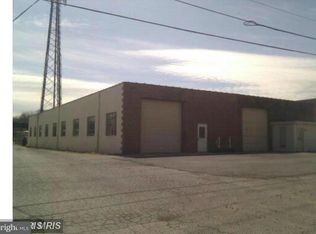 18124 Oak Ridge Dr, Hagerstown, MD 21740