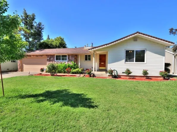 3115 Leatha Way, Sacramento, CA 95821