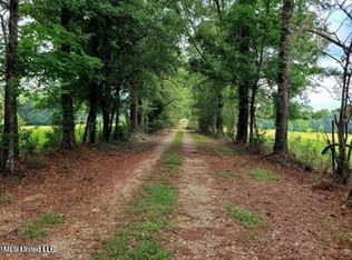 809 Osborn Moody Rd, Poplarville, MS 39470