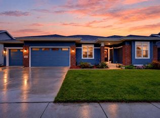 525 Fox Den Dr, Waunakee, WI 53597