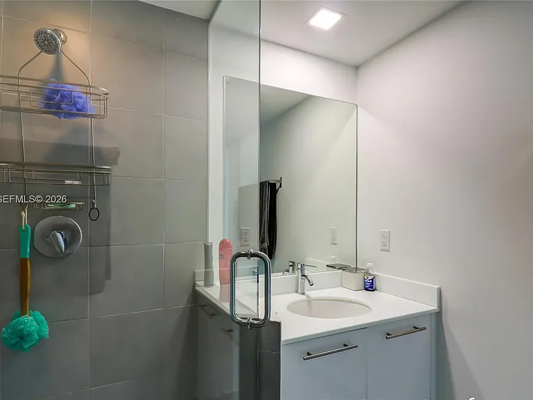 92 SW 3rd St #2410 — Photo 3