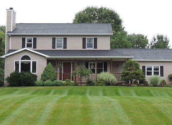 2nd image of 4269 Kingston Dr