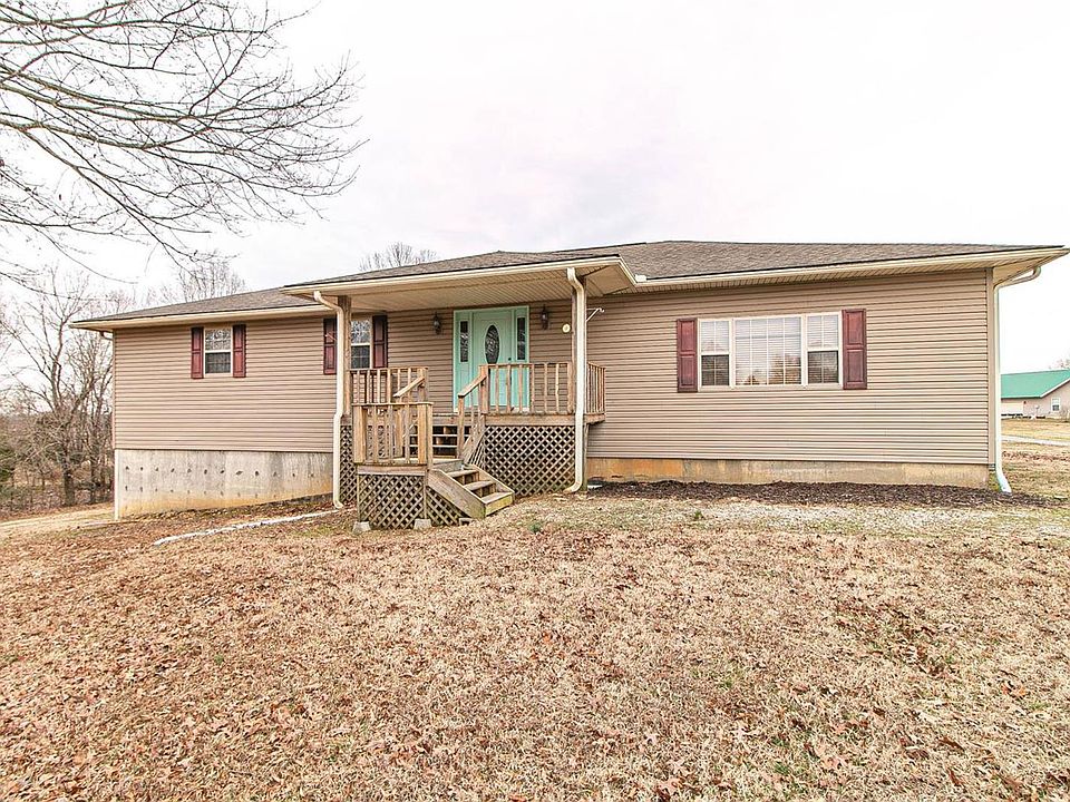 1st image of 18 Stone Creek Dr