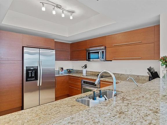 2nd image of 2641 N Flamingo Road