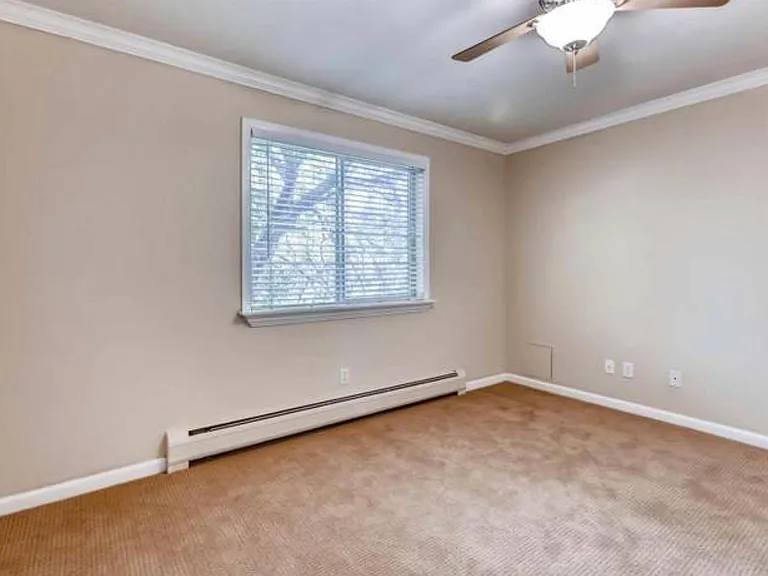 1062 Josephine St #9 — Photo 12