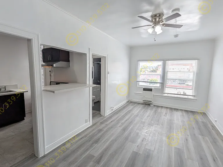 306 S Berendo St #205 — Photo 10