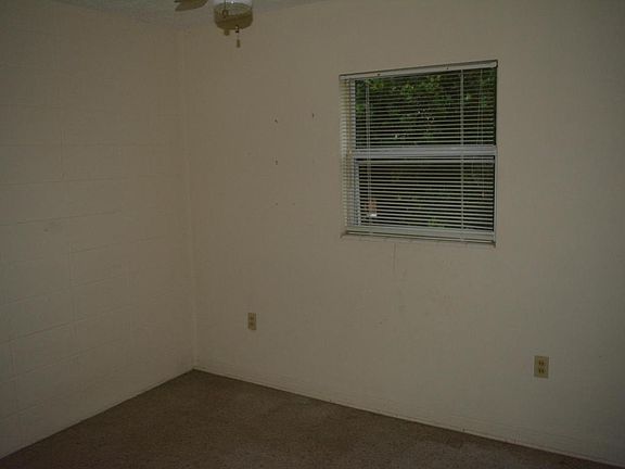 2nd image of 816 Ironwood Dr