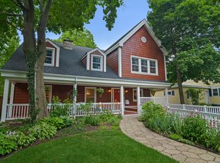 785 Broadview Ave, Highland Park, IL 60035