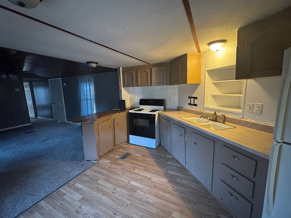 1st image of 289 Cantrell Dr