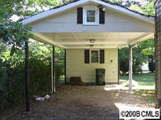 2nd image of 702 Lowell Ave