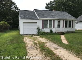 3820 Sandy Hollow Rd, Rockford, IL 61109