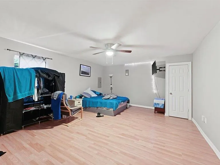 8538 Sunderland Rd #A — Photo 5
