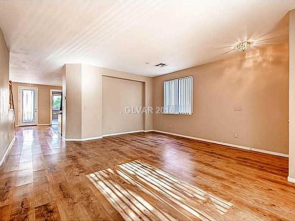 4th image of 53 Coyote Hills St