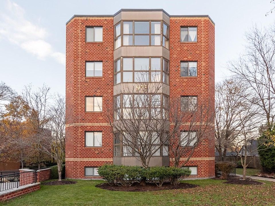 1st image of 975 Massachusetts Ave APT 403
