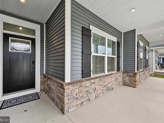 3rd image of 37203 Silvan Wood Way