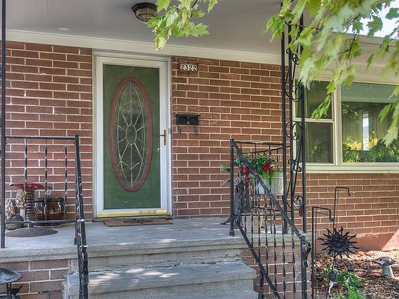 3rd image of 2322 2322 Avenue I