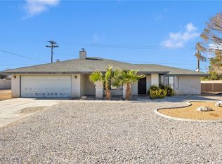 13910 Rincon Rd, Apple Valley, CA 92307