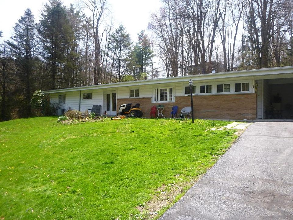 1st image of 55 Valley Dr