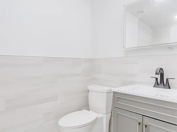 85 Myrtle Avenue image 35 of 50