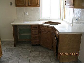 2nd image of 17157 Five Points St