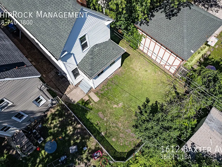 1612 Baxter Ave — Photo 19