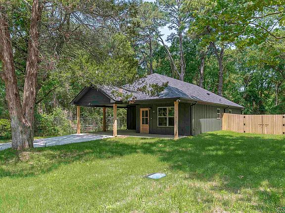 2nd image of 1011 Lorin Dr