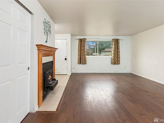 5th image of 9315 Clover Ct SE
