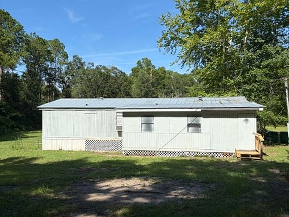 5th image of 40 Serafino Ln