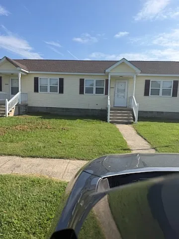 19204 Mill Rd #B — Photo 1