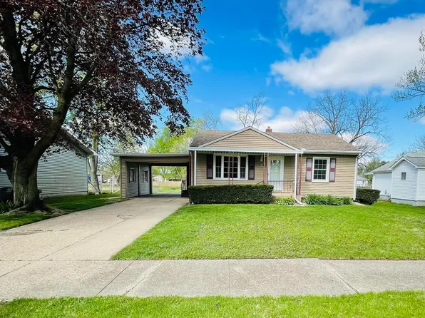 928 S 2nd Ave, Canton, IL 61520