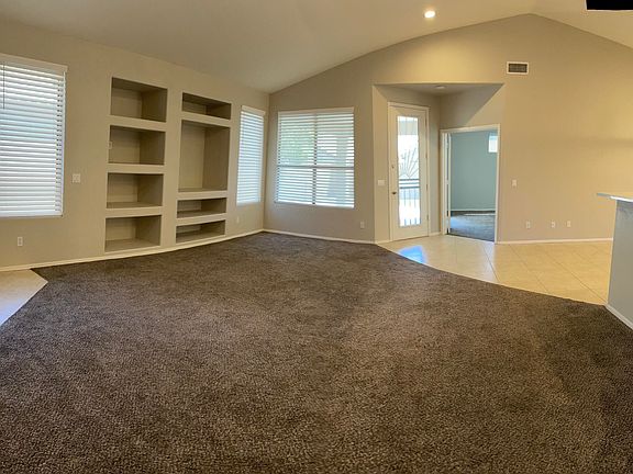 3rd image of 9459 W Ross Avenue