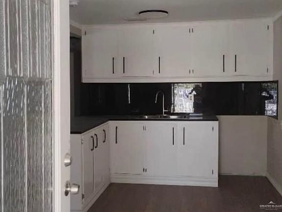 3rd image of 8210 Tweety St