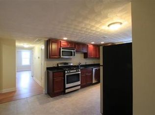 4 Douglass St #3A, Cambridge, MA 02139