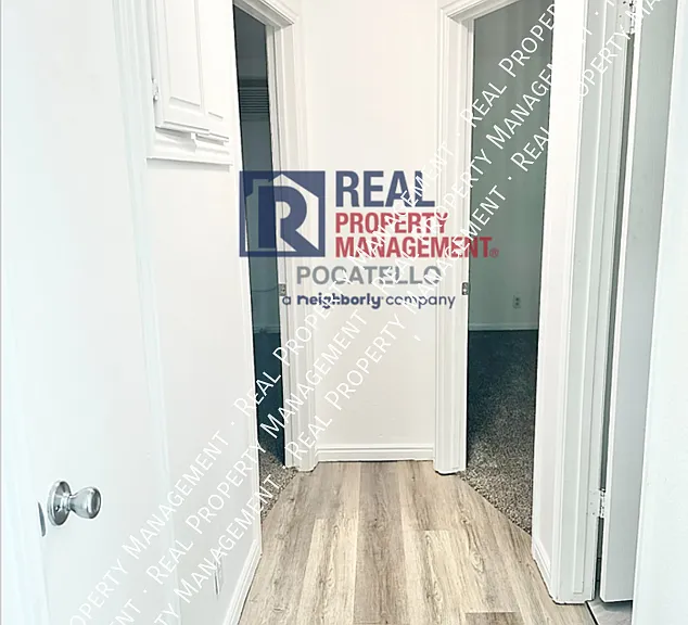 1420-1422 Jensen St #1422 — Photo 7