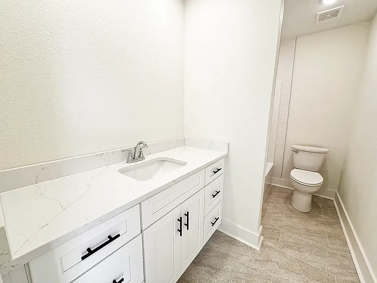 236 Wolf Den Ln — Photo 14