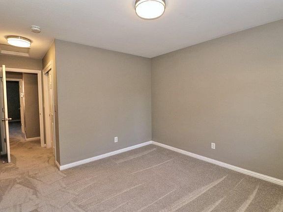 3rd image of 6112 Marlee Cir