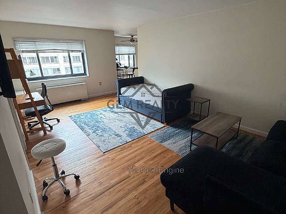3rd image of 1200 S Arlington Ridge Rd APT 716